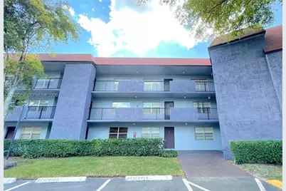 8450 Lagos De Campo Blvd #206, Tamarac, FL 33321 - Photo 14