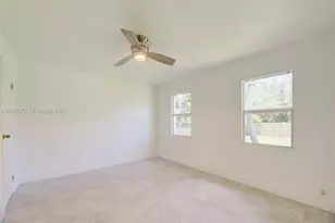 3327 Sapphire Rd, Lake Worth, FL 33462 - Photo 16