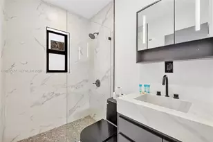 501 NW 46th St, Miami, FL 33127 - Photo 4