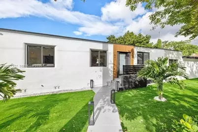 501 NW 46th St, Miami, FL 33127 - Photo 12