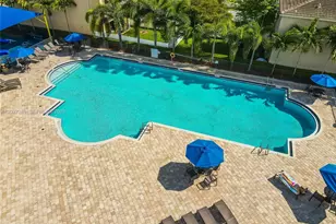 311 NE 194th Ln, Miami, FL 33179 - Photo 8
