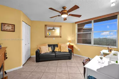 900 Saint Charles Place #PH9, Pembroke Pines, FL 33026 - Photo 10