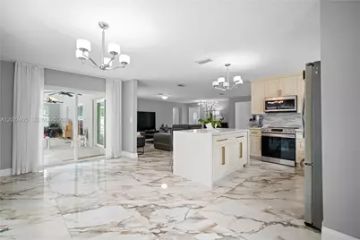 4180 NW 103rd Dr, Coral Springs, FL 33065 - Photo 22