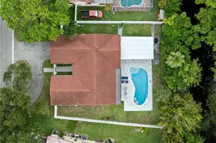 4180 NW 103rd Dr, Coral Springs, FL 33065 - Photo 2