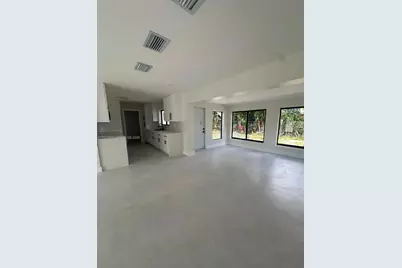 810 Wyoming Ave, Fort Lauderdale, FL 33312 - Photo 8