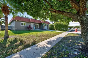 204 SE 4th Terrace, Dania Beach, FL 33004 - Photo 4