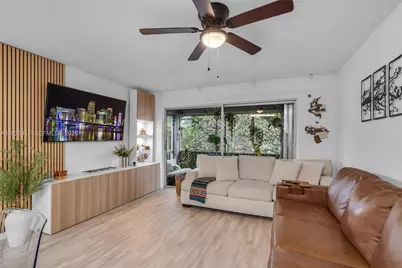 420 NW 70th Ave #228, Plantation, FL 33317 - Photo 4