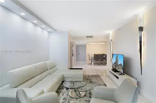 4775 Collins Ave, Miami Beach, FL 33140 - Photo 2