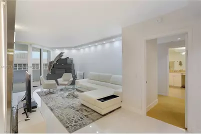 4775 Collins Av #1804, Miami Beach, FL 33140 - Photo 12