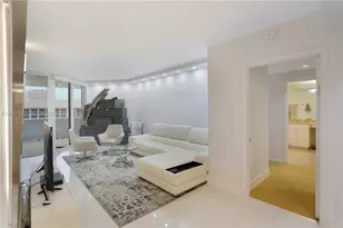 4775 Collins Ave, Miami Beach, FL 33140 - Photo 12