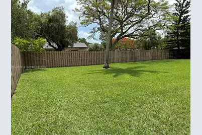 [Address not provided], Miami, FL 33176 - Photo 18