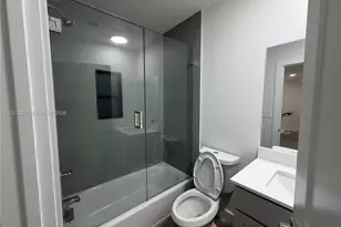 6480 NE 1st Ave, Miami, FL 33150 - Photo 16