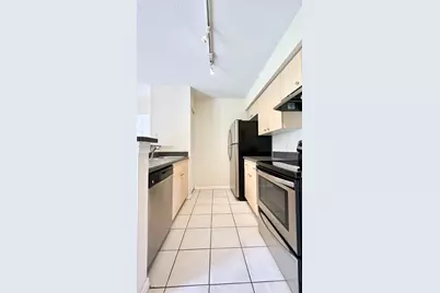 4220 San Marino Blvd #104, West Palm Beach, FL 33409 - Photo 6