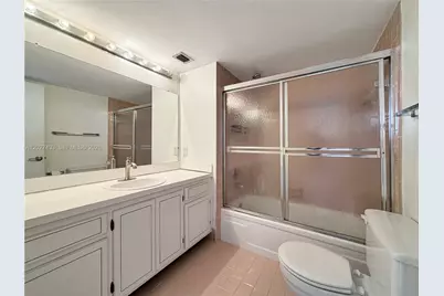 3300 W Rolling Hills Cir #509, Davie, FL 33328 - Photo 12
