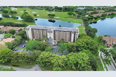 3300 W Rolling Hills Cir #509, Davie, FL 33328 - Photo 18