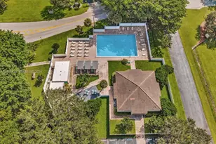 3300 W Rolling Hills Cir, Davie, FL 33328 - Photo 20