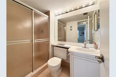 3300 W Rolling Hills Cir #509, Davie, FL 33328 - Photo 8