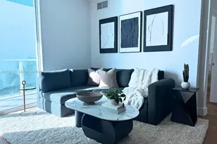 1900 N Bayshore Dr, Miami, FL 33132 - Photo 2