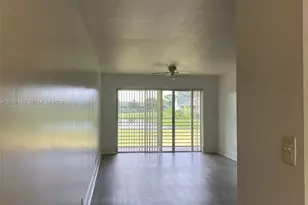 2803 N Course Dr, Pompano Beach, FL 33069 - Photo 2