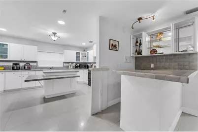 6284 SW 26th St, Miami, FL 33155 - Photo 26