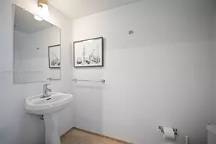 60 SW 13th St, Miami, FL 33130 - Photo 16