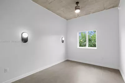 315 NW 32 St #302, Miami, FL 33127 - Photo 12