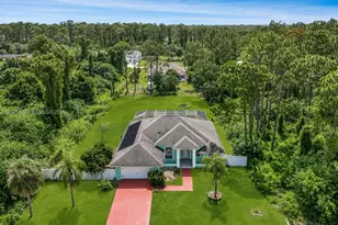 811 Jefferson Ave, Lehigh Acres, FL 33936 - Photo 2