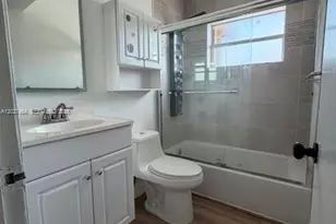 10054 Winding Lake Rd, Sunrise, FL 33351 - Photo 10