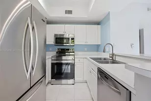 10180 SW 88th St, Miami, FL 33176 - Photo 6