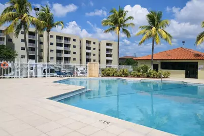 8185 NW 7th St #218, Miami, FL 33126 - Photo 18