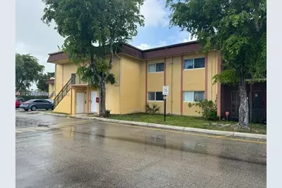 2850 NW 55th Ave #1D, Lauderhill, FL 33313 - Photo 2