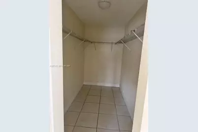 2850 NW 55th Ave #1D, Lauderhill, FL 33313 - Photo 8