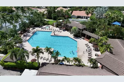 10202 Caracas St, Cooper City, FL 33026 - Photo 10