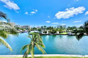 201 S Golden Isles Dr, Hallandale Beach, FL 33009 - Photo 40