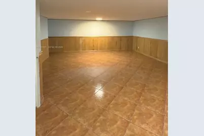 1300 NE 203rd St, Miami, FL 33179 - Photo 24