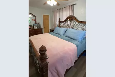 1300 NE 203rd St, Miami, FL 33179 - Photo 14