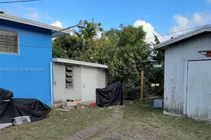 1300 NE 203rd St, Miami, FL 33179 - Photo 32