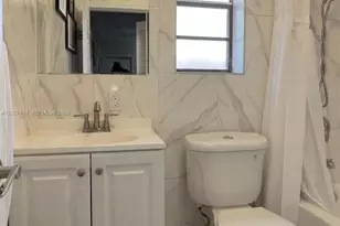 1300 NE 203rd St, Miami, FL 33179 - Photo 14