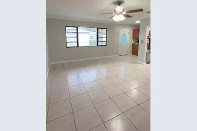 1300 NE 203rd St, Miami, FL 33179 - Photo 8