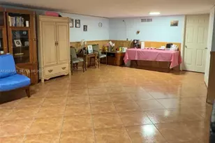1300 NE 203rd St, Miami, FL 33179 - Photo 28