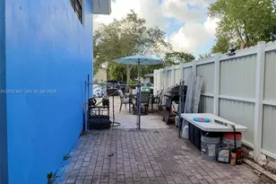 1300 NE 203rd St, Miami, FL 33179 - Photo 40
