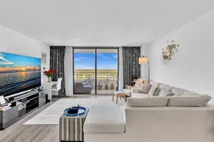 2500 Parkview Dr, Hallandale Beach, FL 33009 - Photo 12