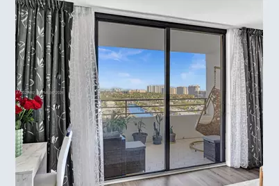 2500 Parkview Dr #1108, Hallandale Beach, FL 33009 - Photo 16