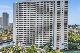2500 Parkview Dr, Hallandale Beach, FL 33009 - Photo 46