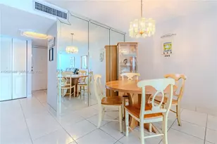 2655 Collins Ave, Miami Beach, FL 33140 - Photo 12