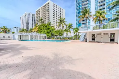 2655 Collins Ave #603, Miami Beach, FL 33140 - Photo 54