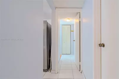 2655 Collins Ave #603, Miami Beach, FL 33140 - Photo 22