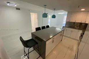 7832 Collins Ave, Miami Beach, FL 33141 - Photo 8