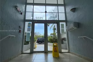 7832 Collins Ave, Miami Beach, FL 33141 - Photo 30