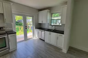 560 NW 53rd St, Miami, FL 33127 - Photo 4